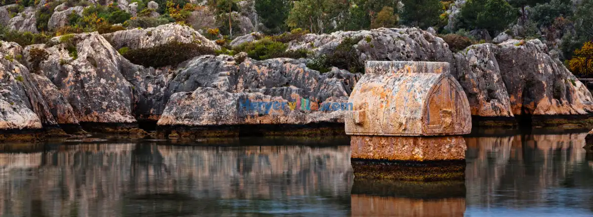 Kekova: Akdeniz'in Gizli Cenneti ve Batık Kentlerin Büyüsü