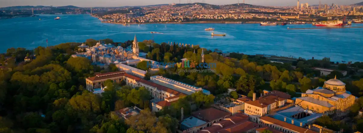 Topkapı Sarayı: Osmanlı'ın Kalbi ve Tarihi Mirası