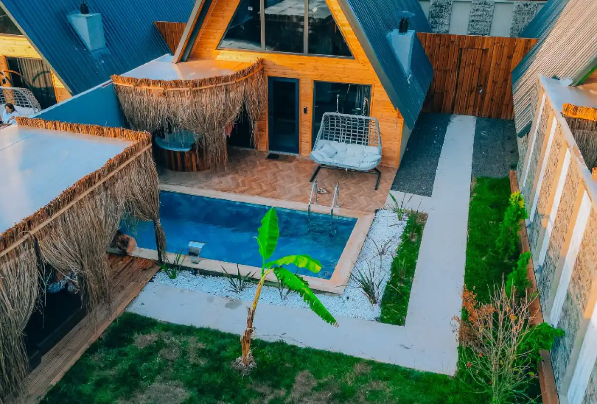 DJi_0533_750_326.jpg