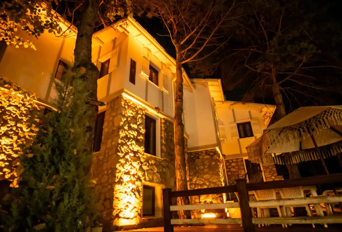 ViLLA_816.jpg