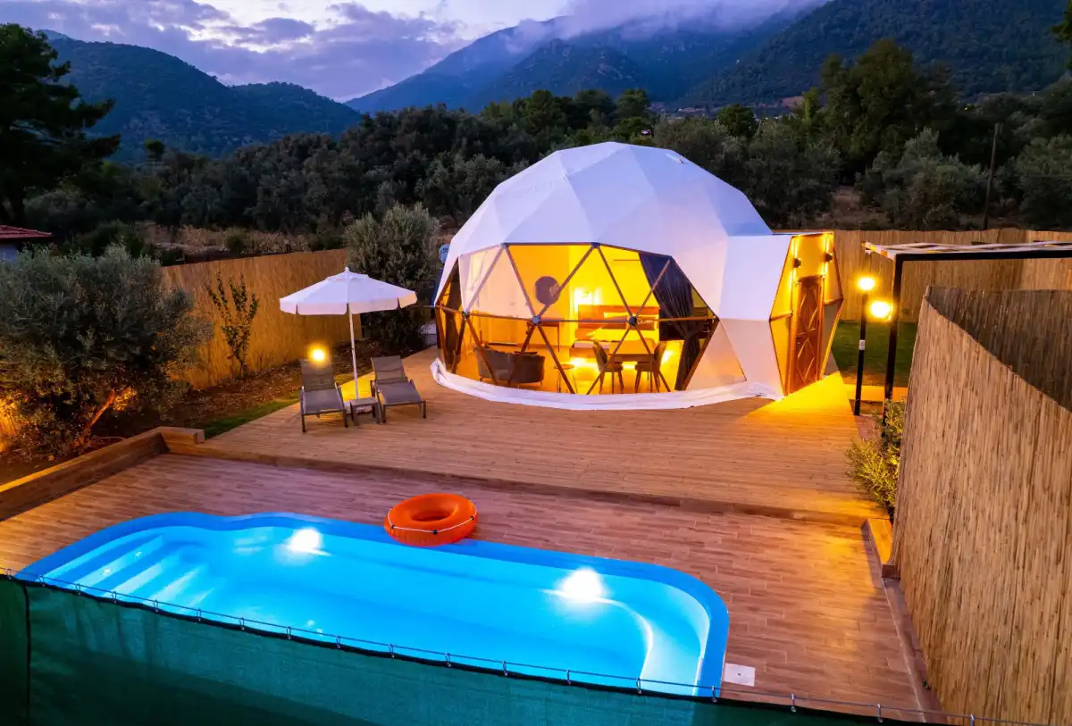 bs-v1-green-dome-house-0-3989.jpg