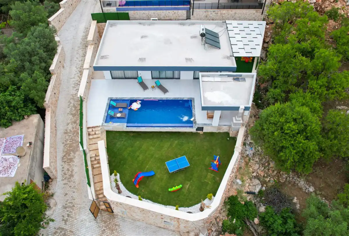 bs-v1-villa-adakiz-0-894.jpg