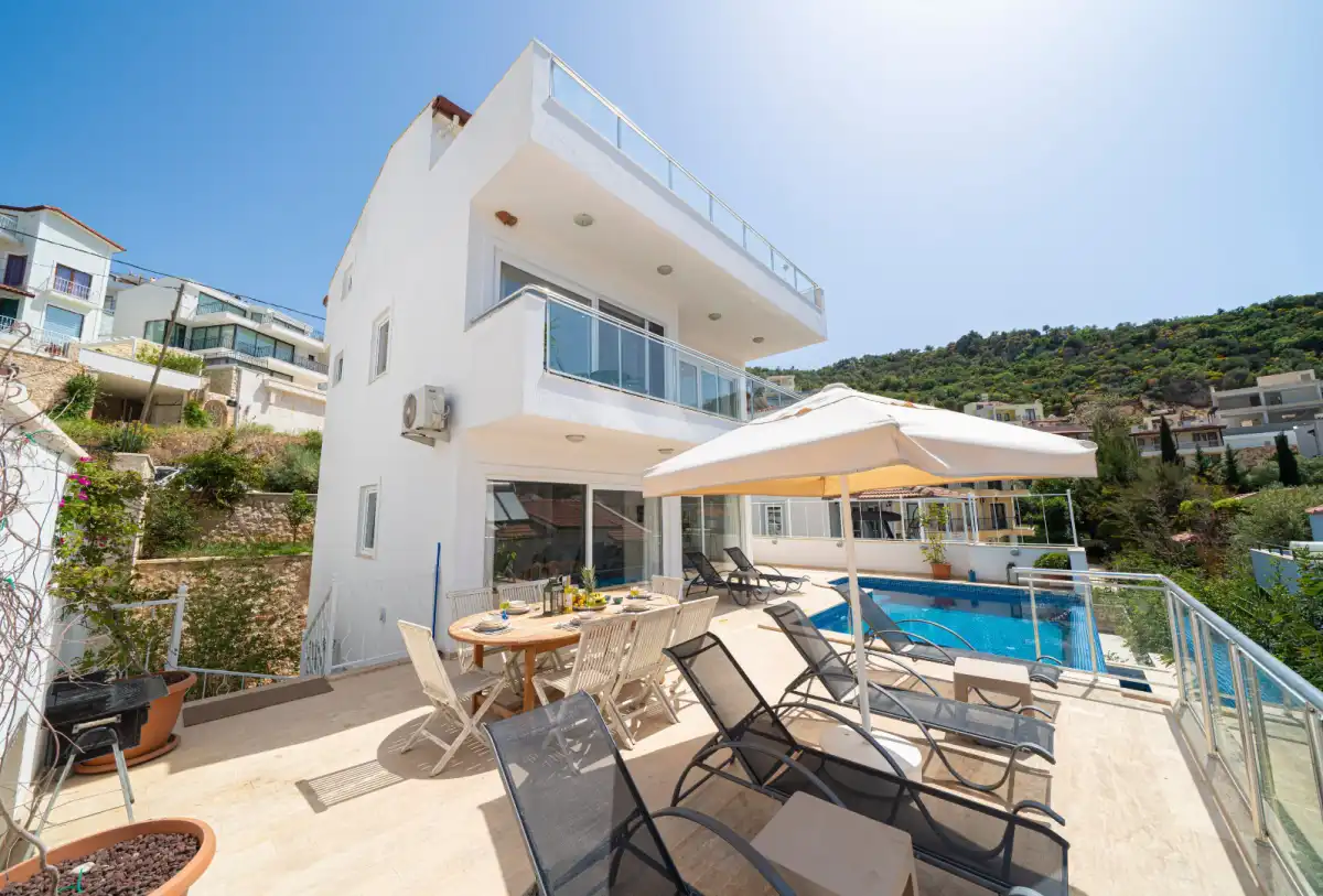 bs-v1-villa-berry-0-50.jpg