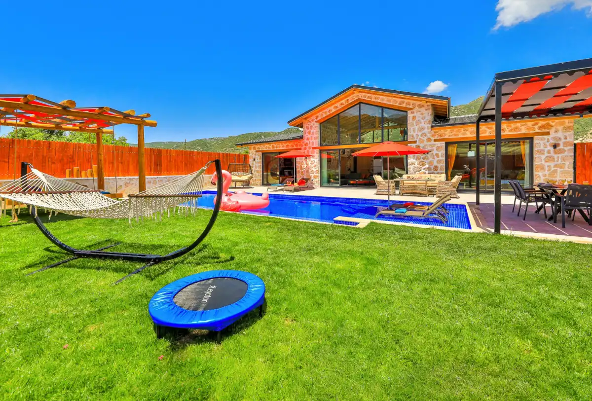 bs-v1-villa-dusler-bahcesi-3-3433.jpg