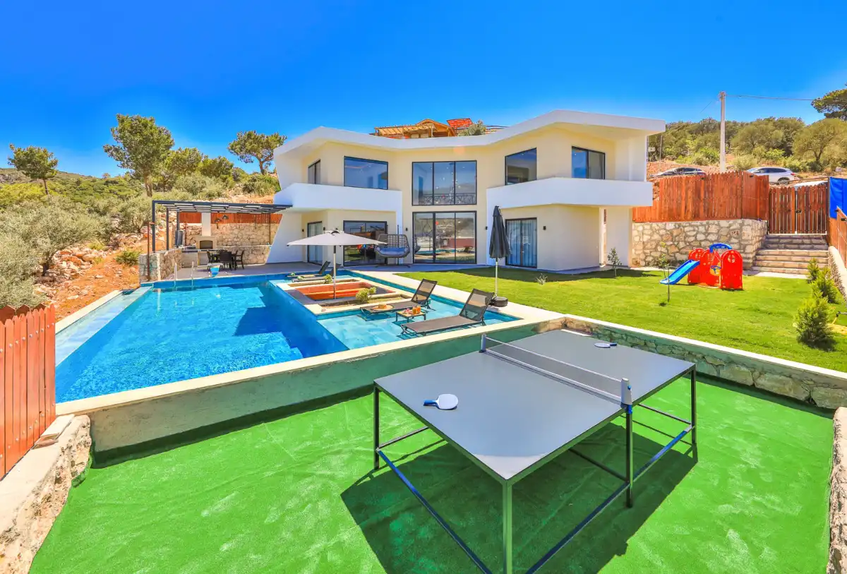 bs-v1-villa-glass-home-3-4396.jpg