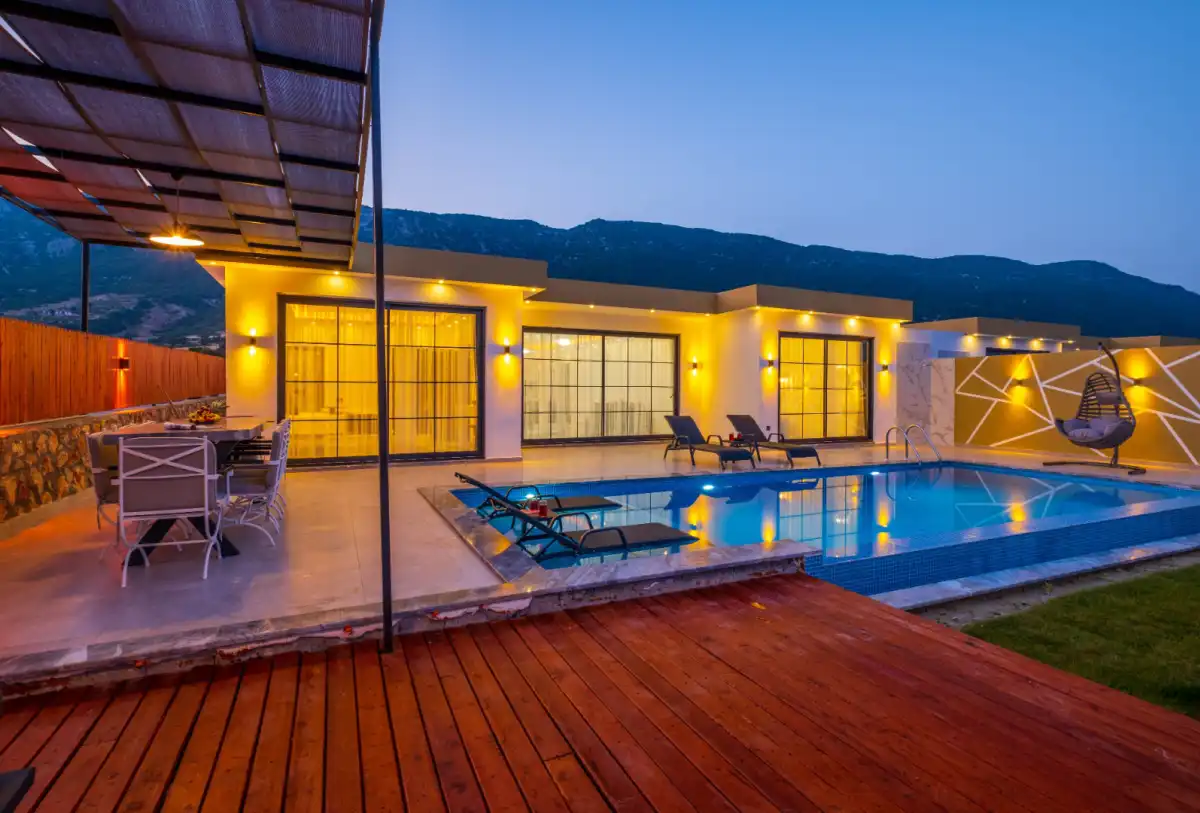bs-v1-villa-golden-2-0-420.jpg