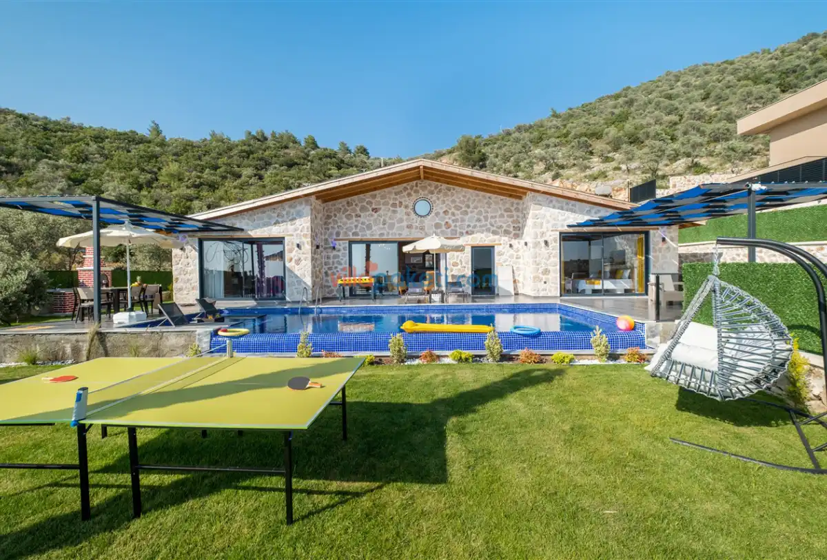 bs-v1-villa-hilltop-0-6650.jpg