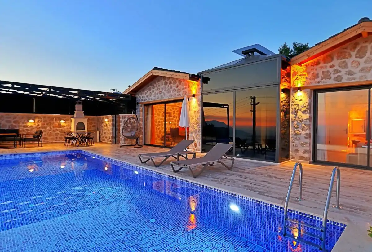 bs-v1-villa-mood-0-3839.jpg