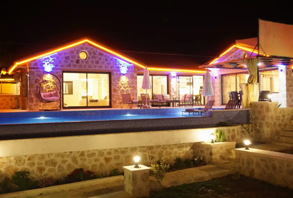 bs-v1-villa-obeliks-0-2050.jpg