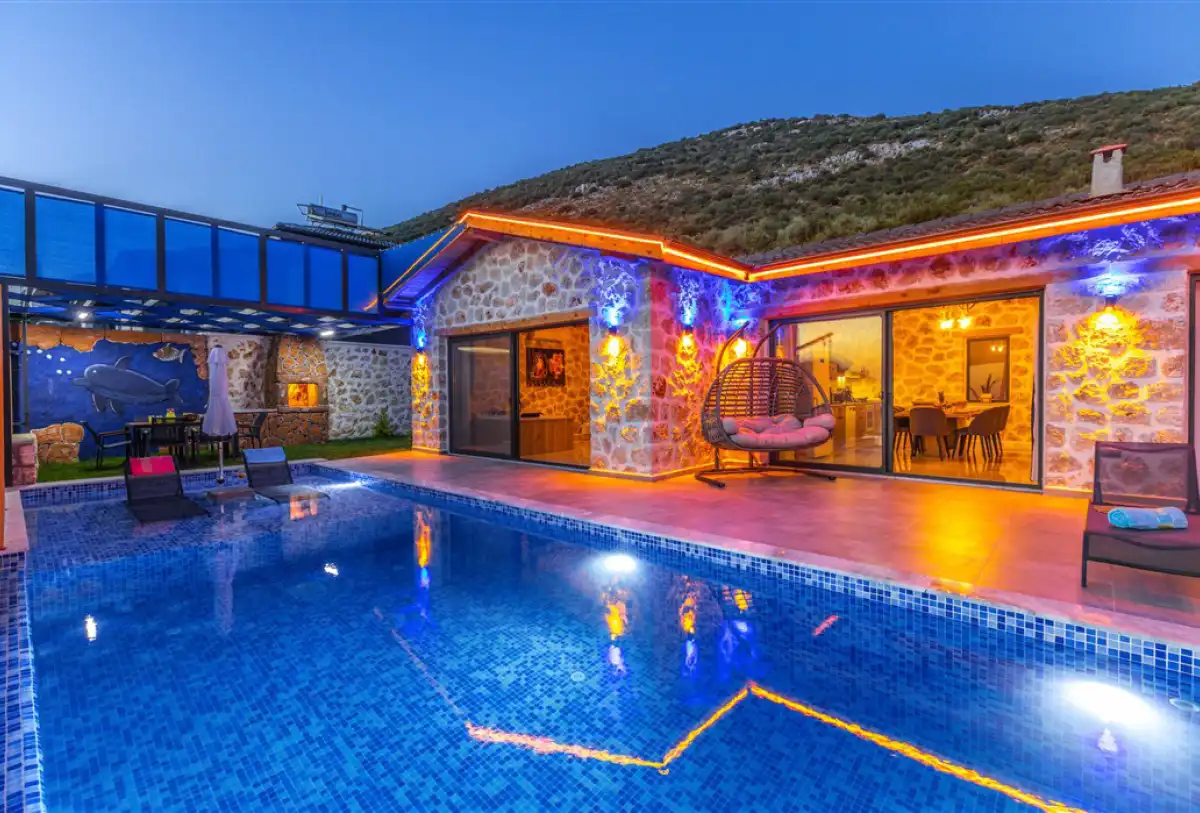 bs-v1-villa-stardust-0-556.jpg