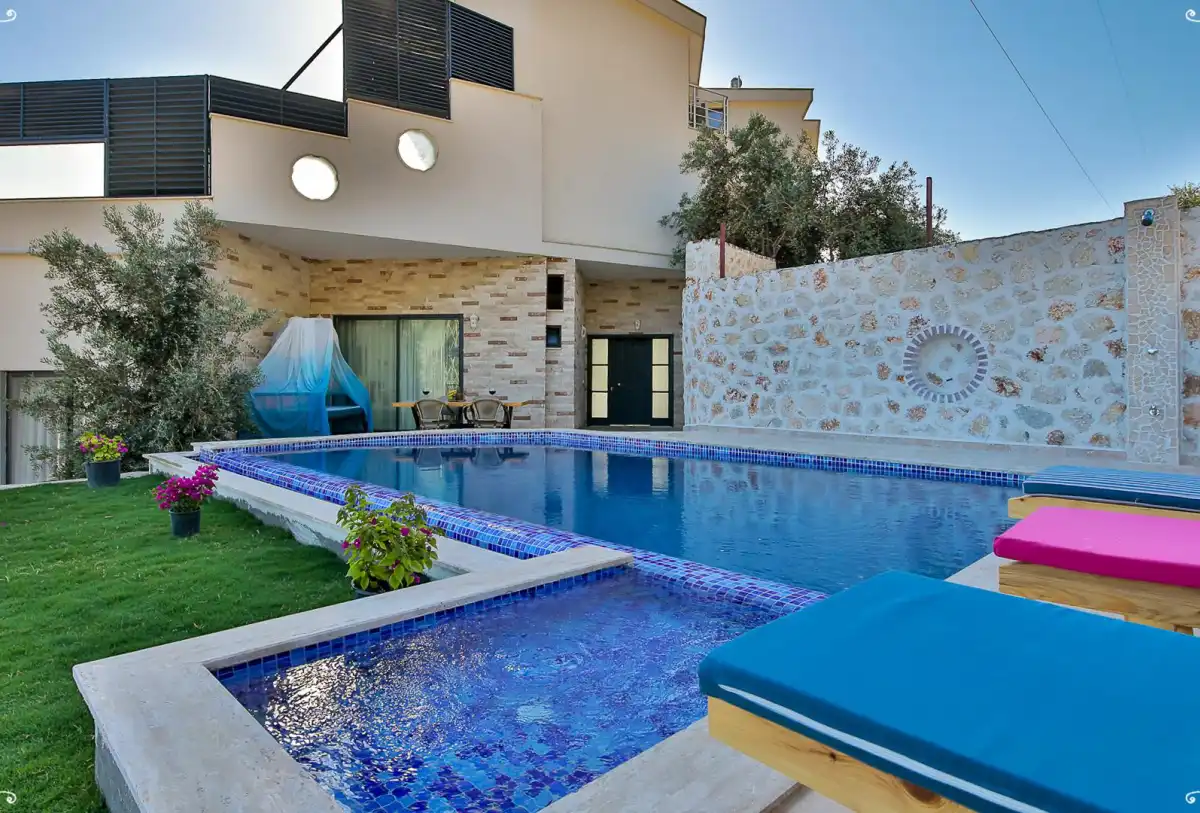 heryer-villa-villa-antik--2_730.jpg