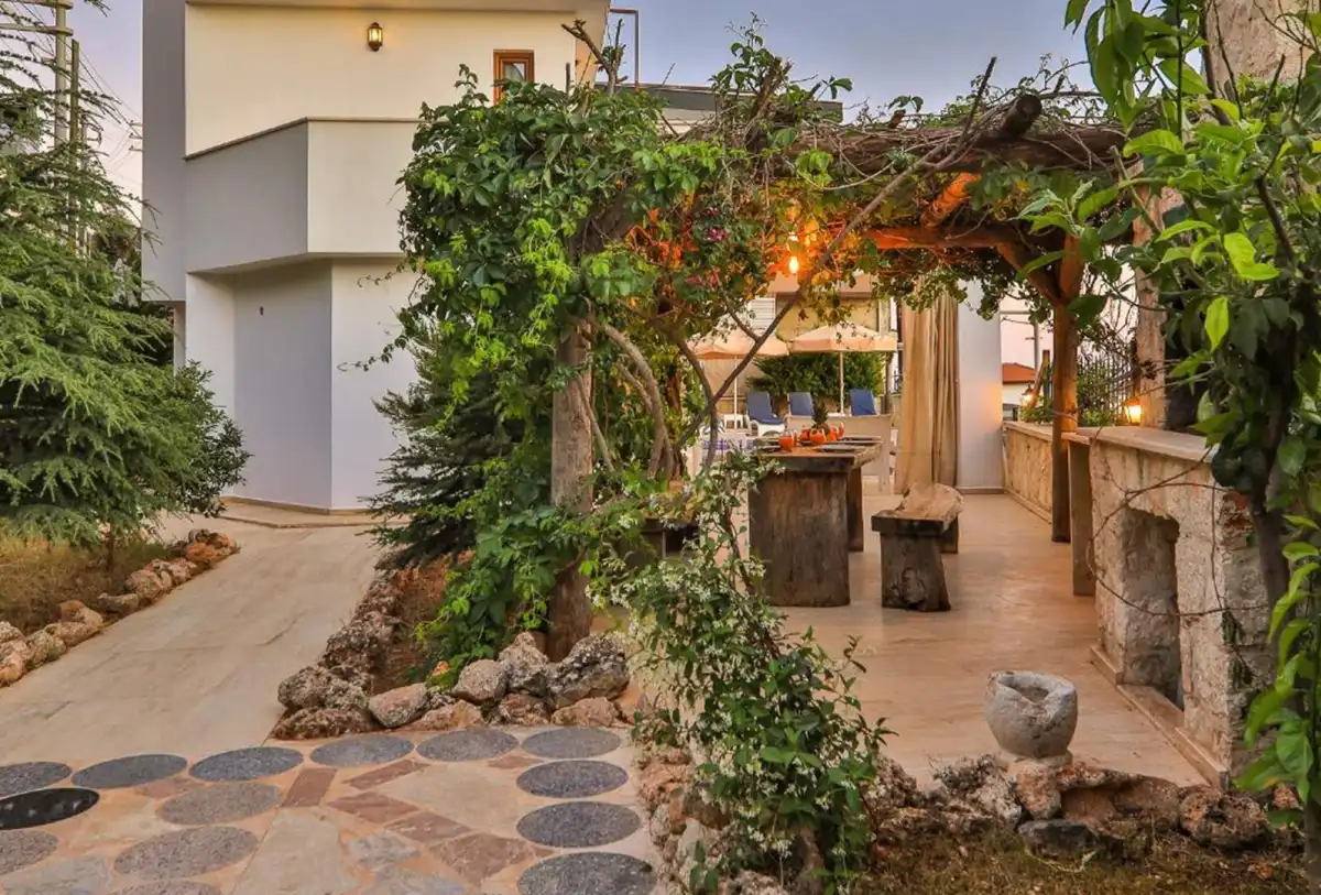 heryer-villa-villa-elisa-kordere-1_905.jpeg
