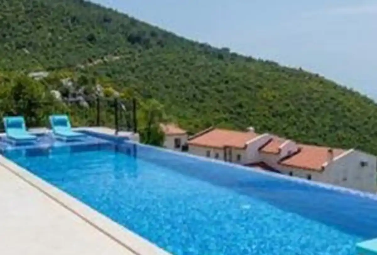 heryer-villa-villa-ev-may-15_442.jpg