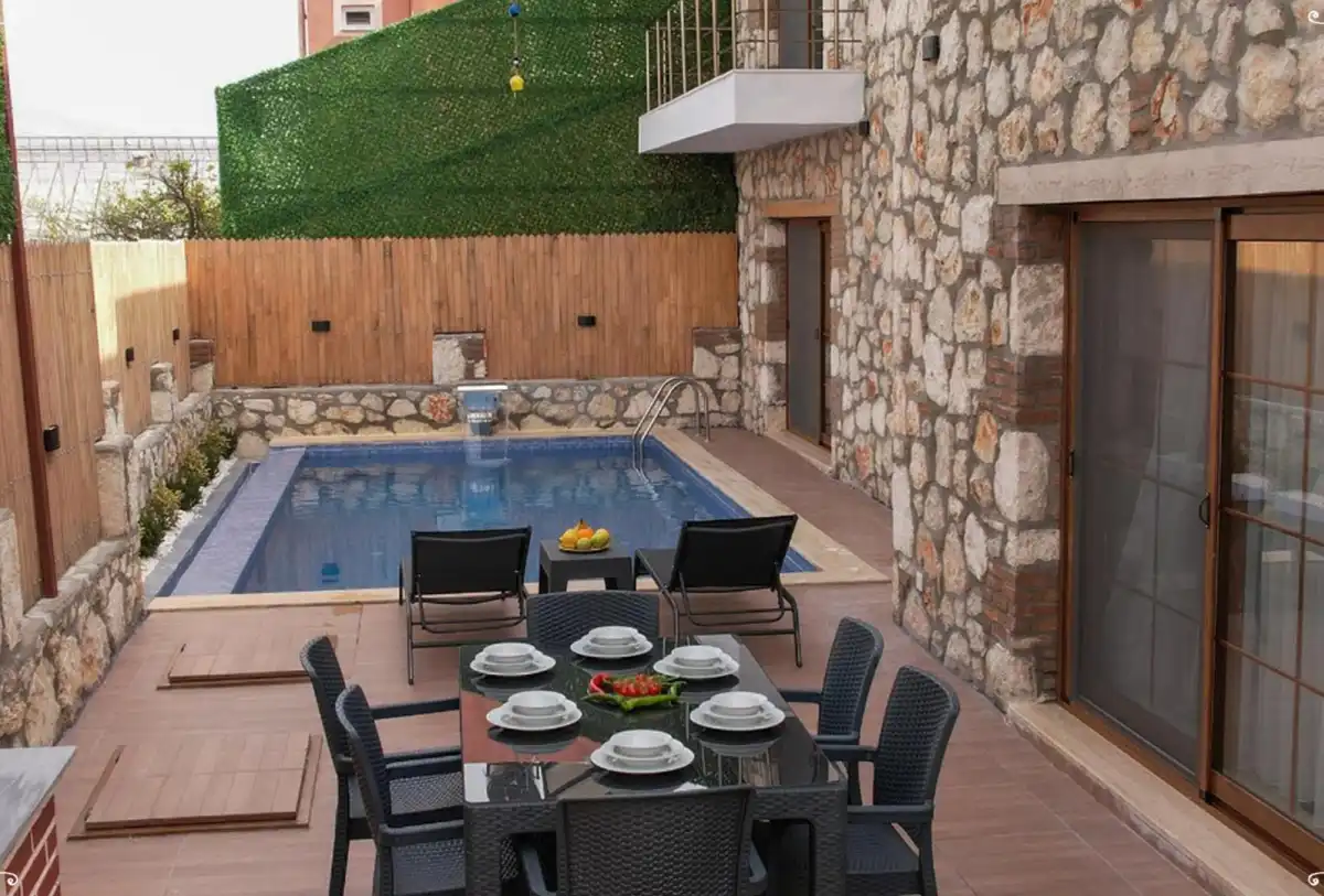 heryer-villa-villa-letolikya-16_938.jpg