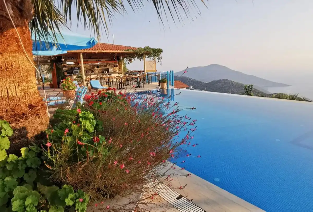 heryer-villa-villa-manzara-kordere-6_695.jpeg