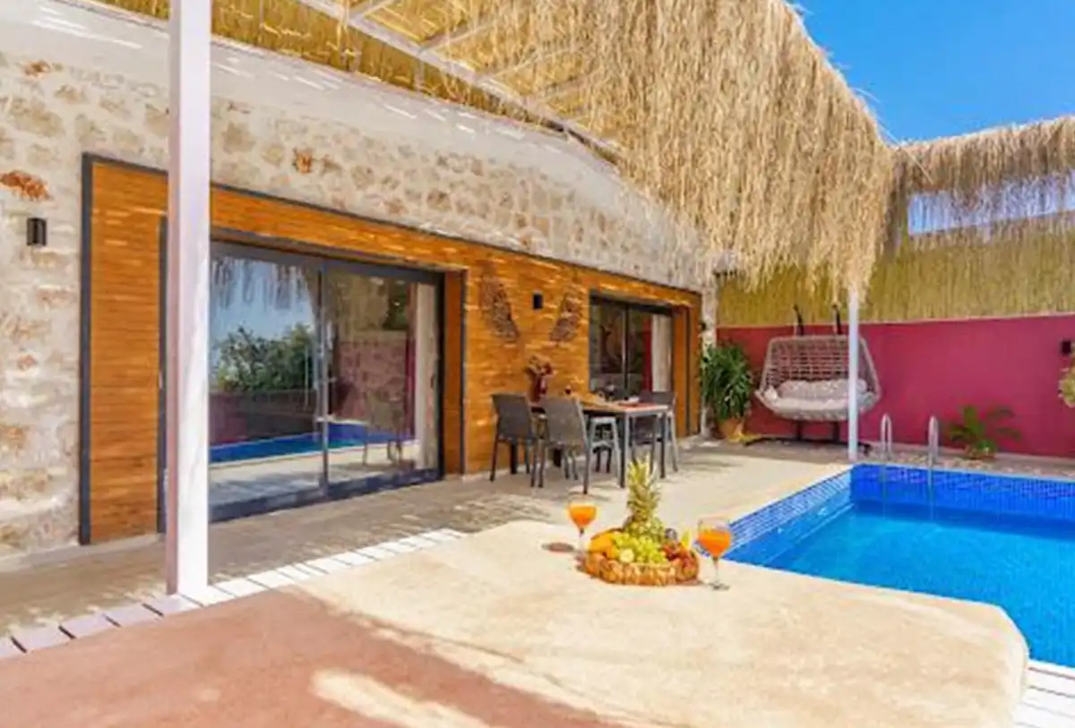 heryer-villa-villa-mira-queen-17_603.jpg