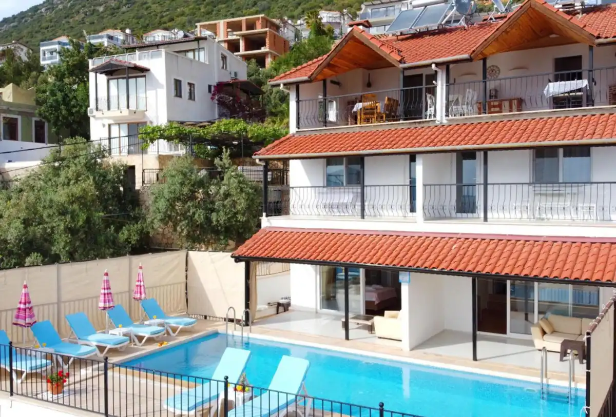 heryer-villa-villa-palya-17_90.jpg