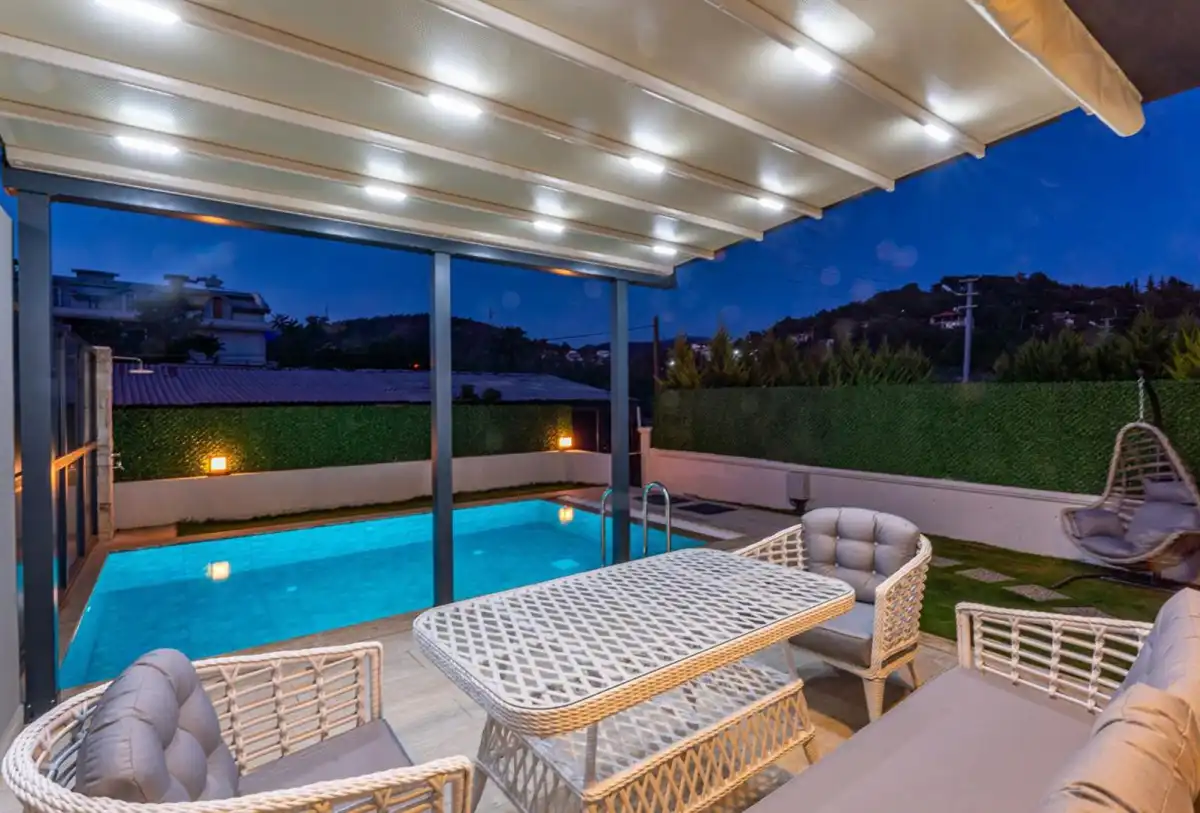 heryer-villa-villa-parla-calis-3_296.jpg