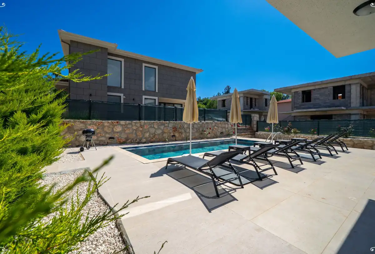 heryer-villa-villa-poyraz-cukurbag-5_414.jpg