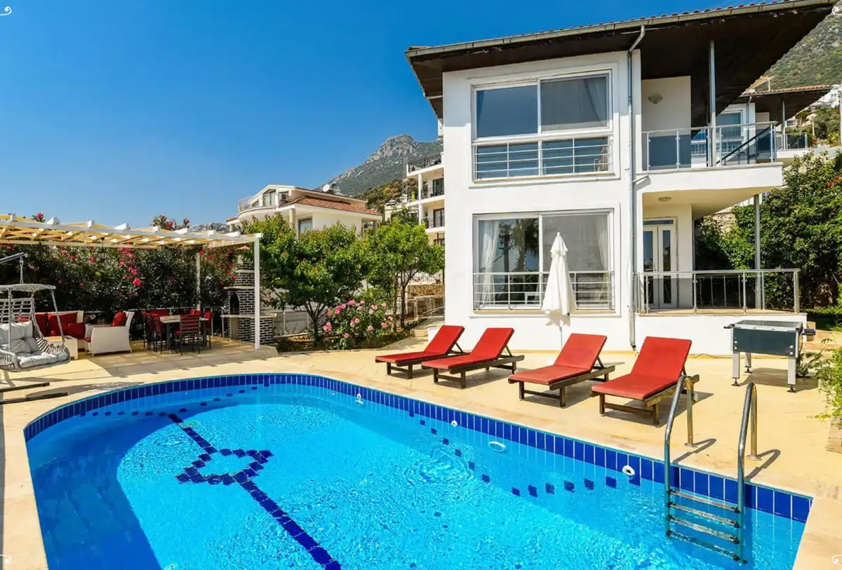 heryer-villa-villa-ronya-3_777.jpeg