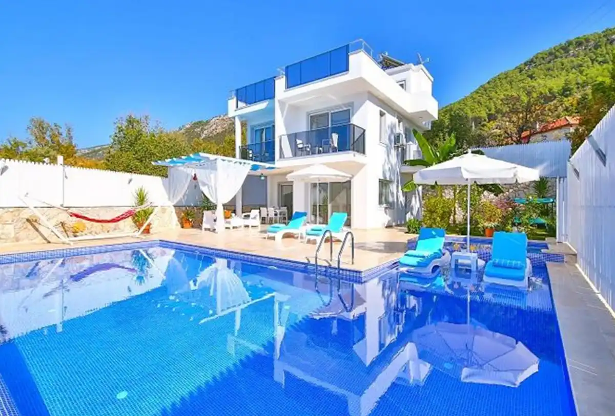 villa-ozge-1_621.jpg