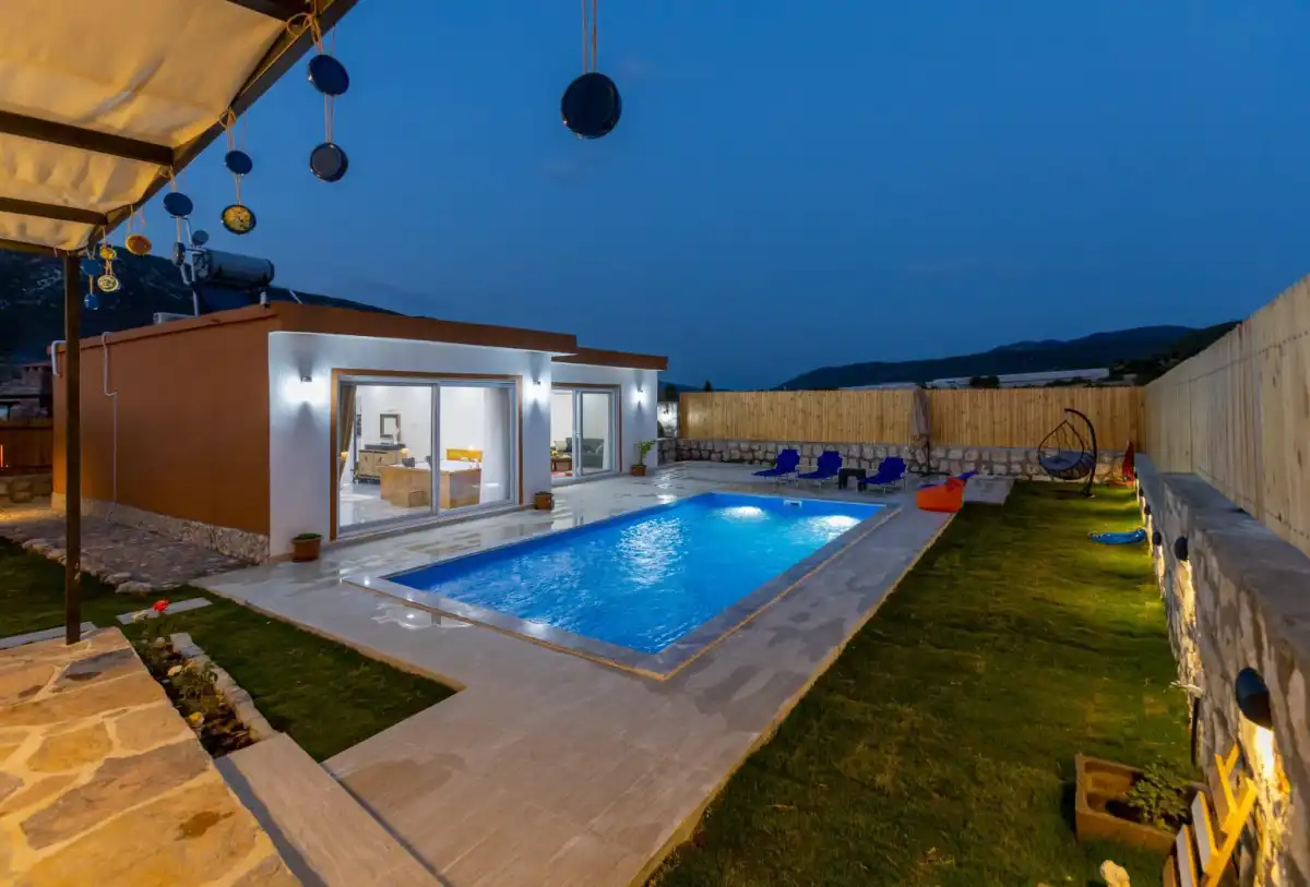 villa-paketi-villa-nehir-saribelen---10_316_13.jpeg