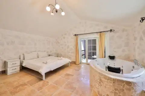 1. Yatak Odası