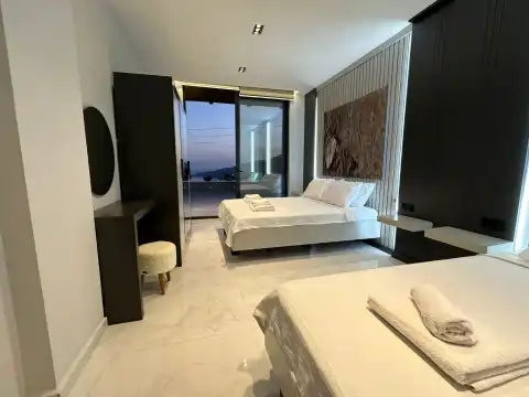4. Yatak Odası