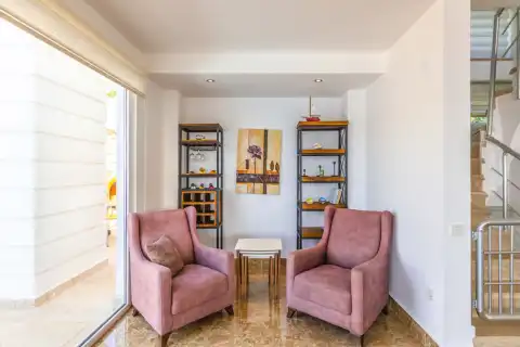 Salon