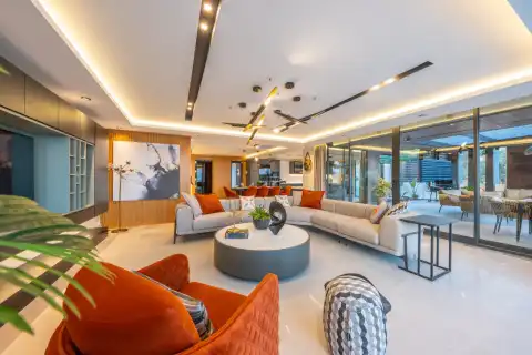 Salon