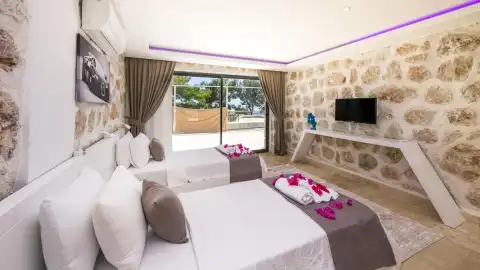4. Yatak Odası