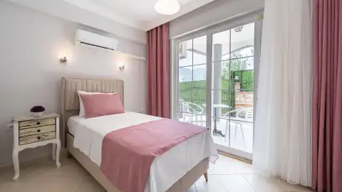 4. Yatak Odası