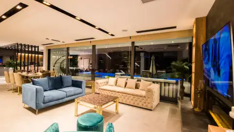 Salon