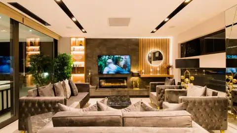 Salon