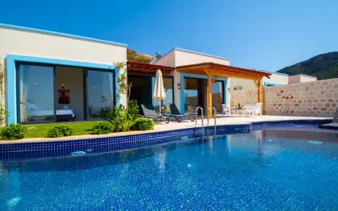 Villa Coral , havuzlu, korunaklı - villapaketi