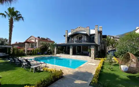 Villa Güneyli