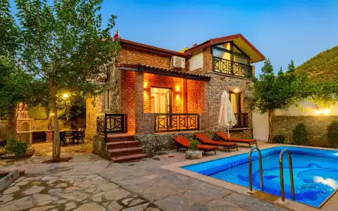 Villa Sarnıç Kayaköy- Muhafazakar Villa- Özel Havuzlu-Villa Paketi