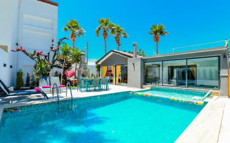 -heryervilla-villa-eros--1_865.jpeg