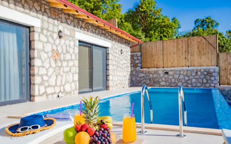 BF5A7325_389_835.jpg