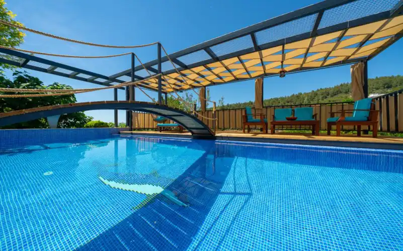 Her_Yer_Villa-2_300.jpg