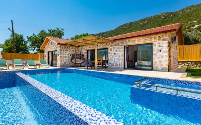 bs-v1-villa-adeya-1-6827.jpg