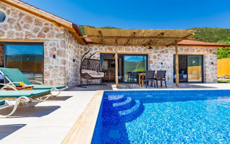 bs-v1-villa-adeya-2-9547.jpg