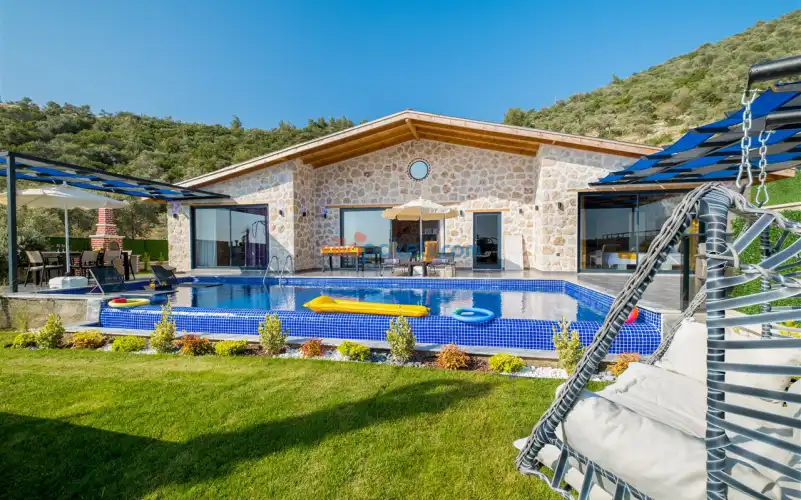 bs-v1-villa-hilltop-1-8708.jpg