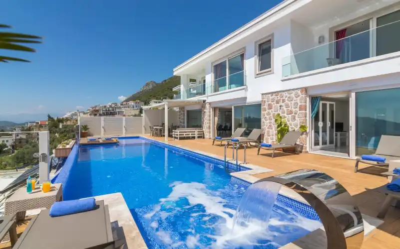 bs-v1-villa-lamer-azur-2-1528.jpg