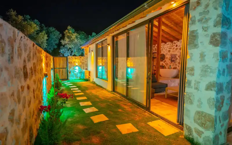 bs-v1-villa-mavi-caykoy-1-1137.jpg