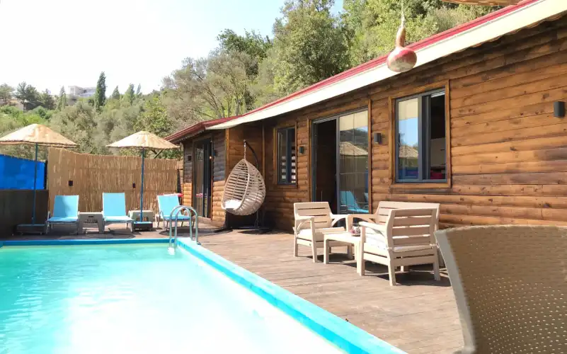 bs-v1-villa-turet-1-3555.jpeg