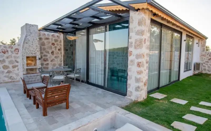 bs-v1-villa-zumrut-caykoy-2-4325.jpeg