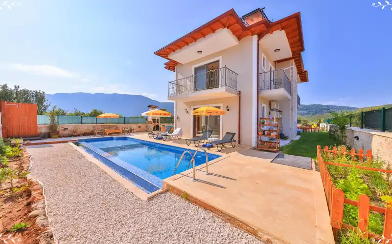 heryer-villa-villa-bronze-51_757.jpg