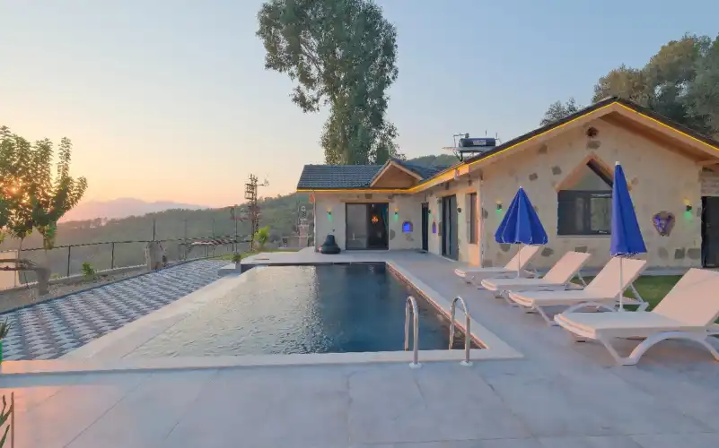 heryer-villa-villa-dolasma-27_898.jpg