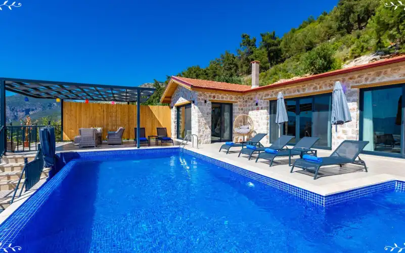 heryer-villa-villa-epona-1_125.jpg